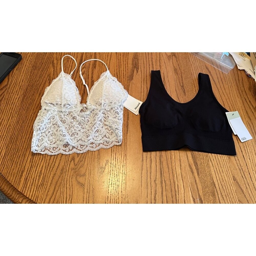 2Pc Bundle Sport Bra And Bralette Lace Size Small White & Black NWT Padded - Picture 2 of 9